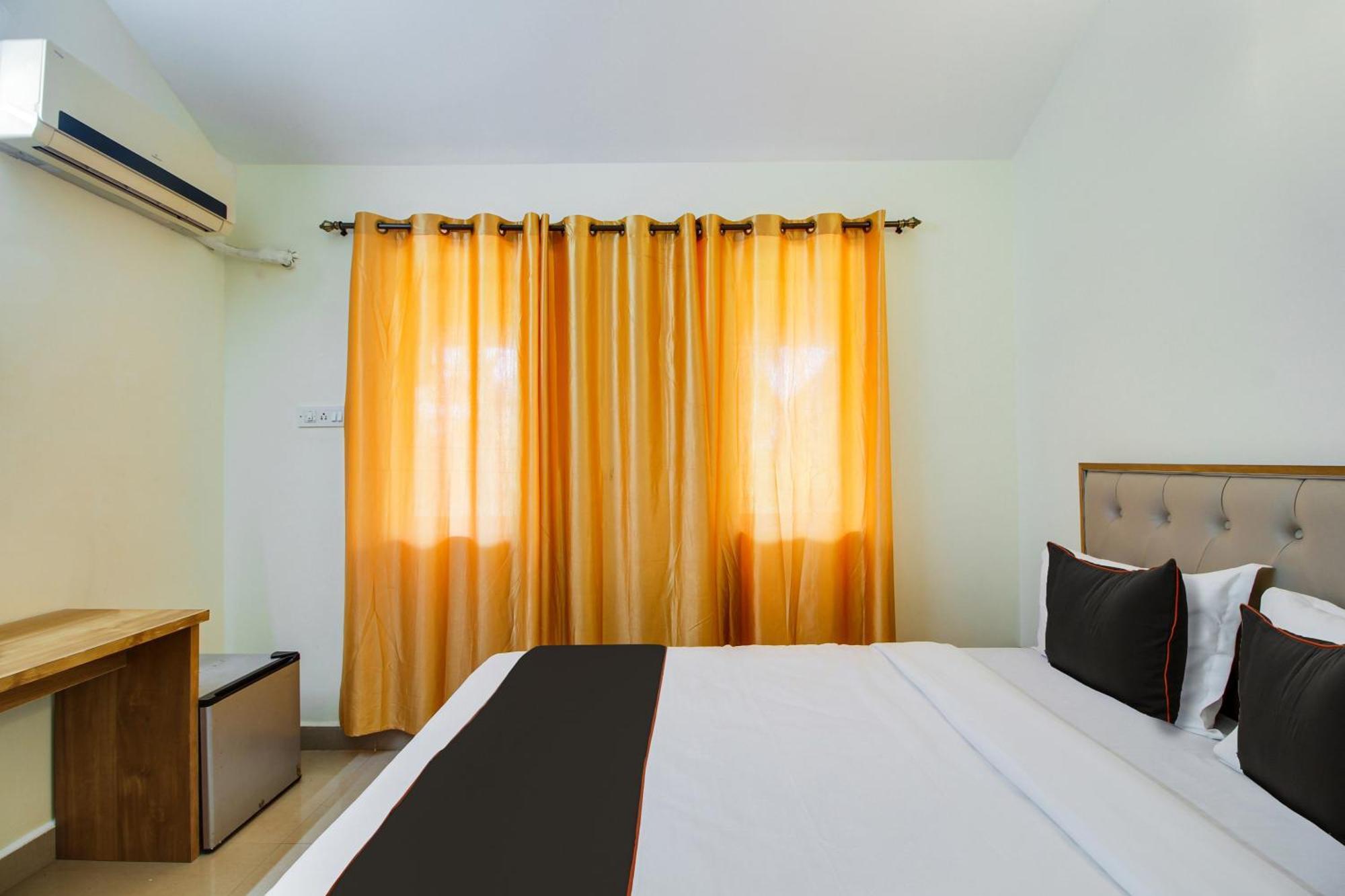 Declassio By Goa'S Pearl Near Aguada Fort Hotel Nerul  Exterior photo